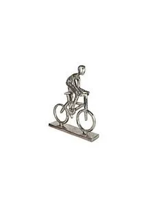 Statue Décoratif Homme En Vélo 27x6x35cm - Silver offre à 589 Dh sur KITEA