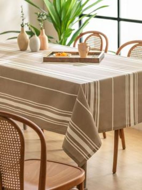Striped Cotton Table Cloth 150x200 Cm offre à 219 Dh sur LC Waikiki
