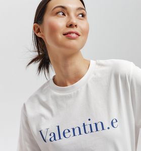T-shirt mixte Valentin.e offre à 15,99 Dh sur Promod