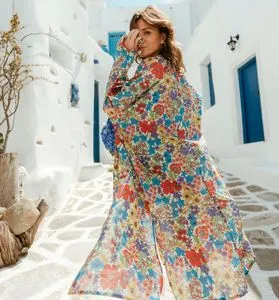 Longue robe-tunique Femme offre à 29,99 Dh sur Promod