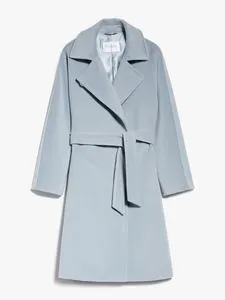 Cashmere and wool robe coat offre à 1700 Dh sur MaxMara