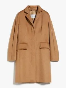 Camel colour robe coat offre à 1600 Dh sur MaxMara