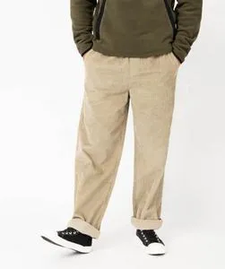 Pantalon large en velours côtelé avec ceinture élastique homme offre à 32,99 Dh sur GÉMO