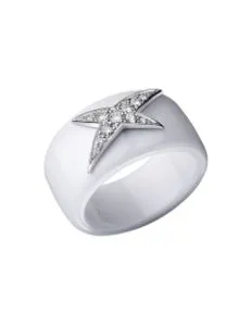 Bague Etoile de l'ange céramique blanche diamant 0,15 offre à 21900 Dh sur Mauboussin